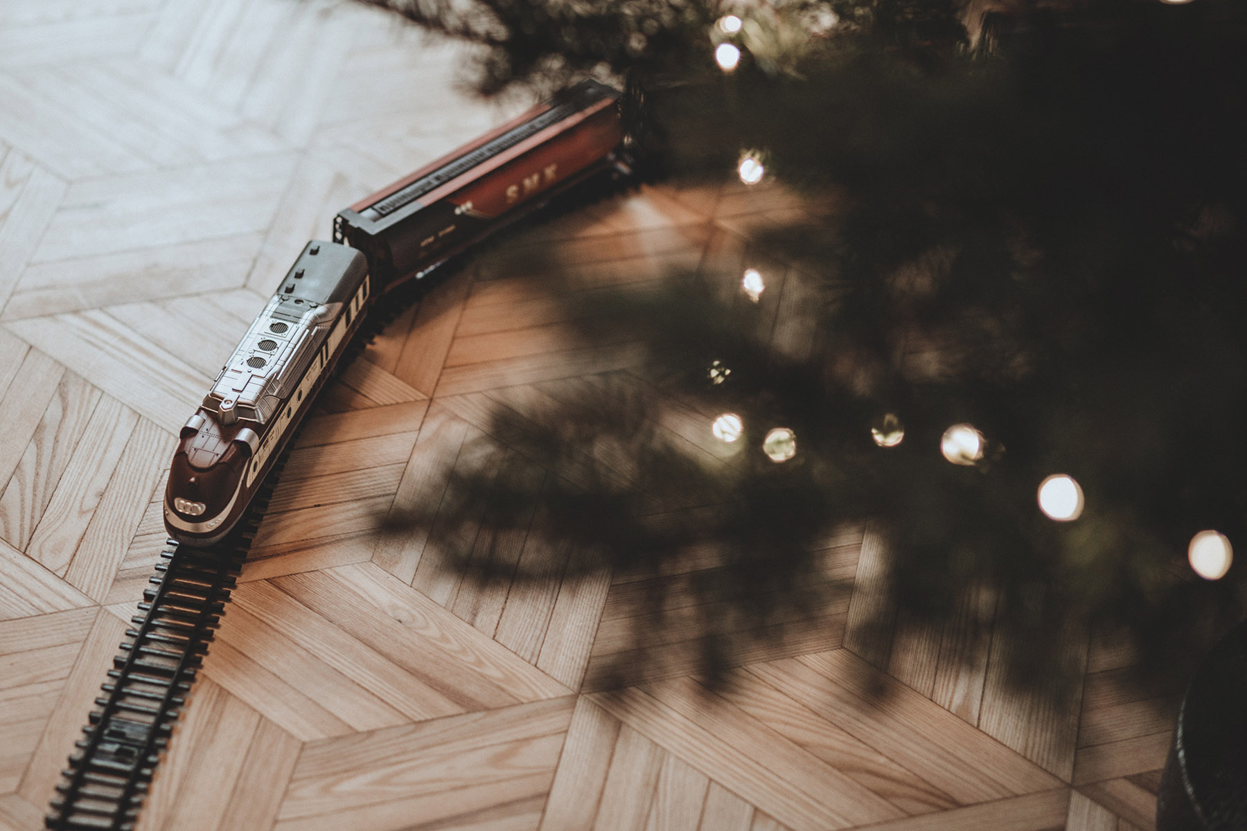 5 Tips To Help Balance Your Time At Home And In Ministry This Christmas